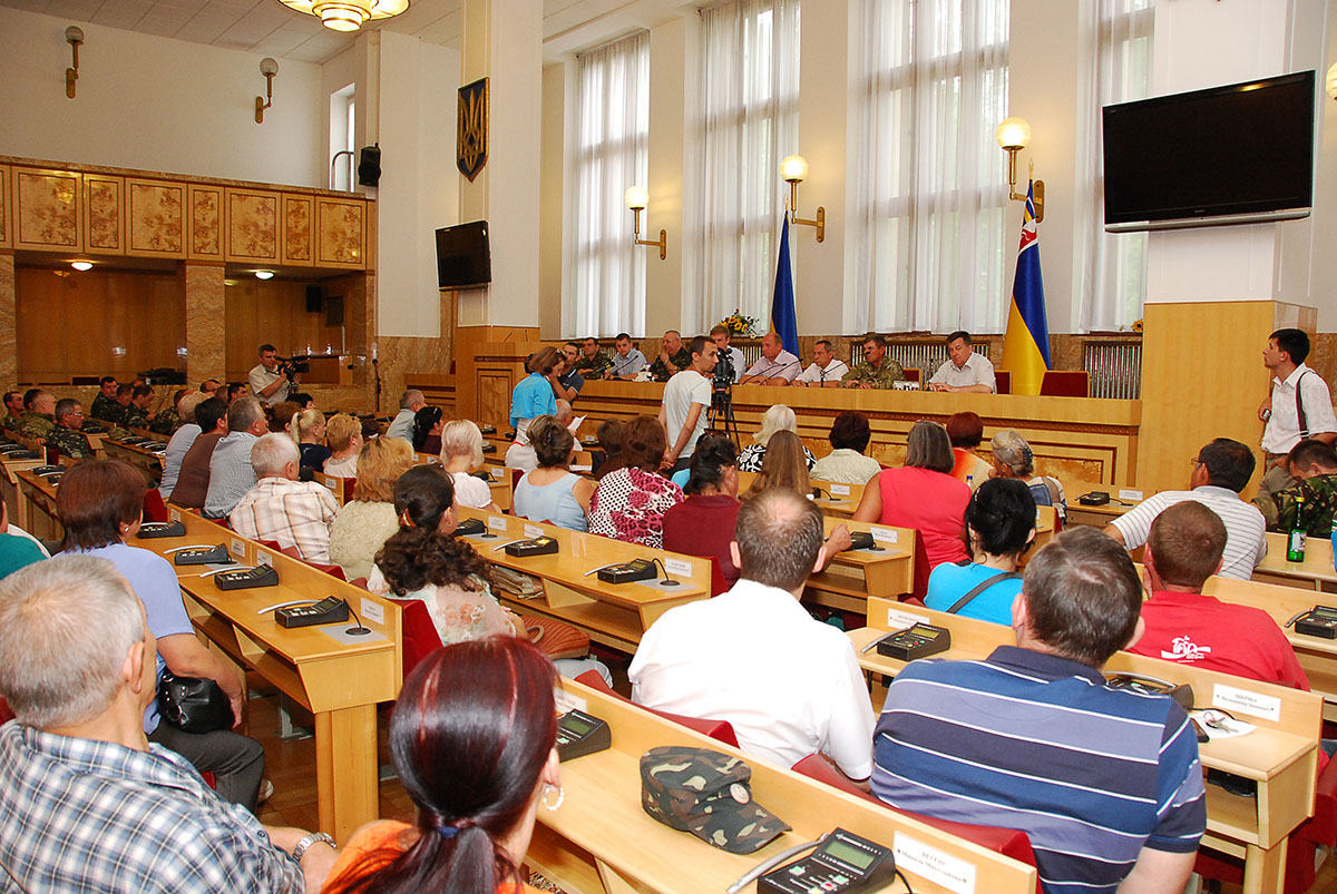 Судячи зі слів "губернатора" Закарпаття, батальйон тероборони таки відправлятимуть на Схід