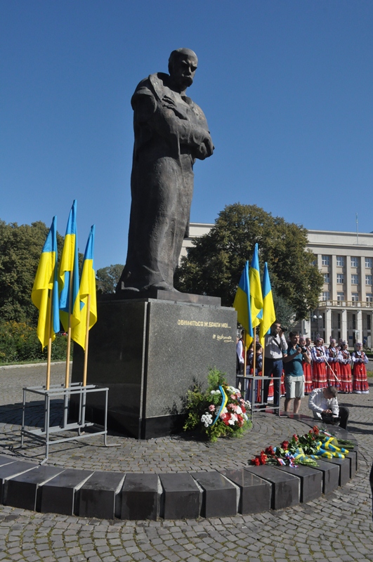 В Ужгороді відбулися офіційні урочистості з нагоди відзначення Дня Прапора України та річниці Незалежності України (ФОТО)