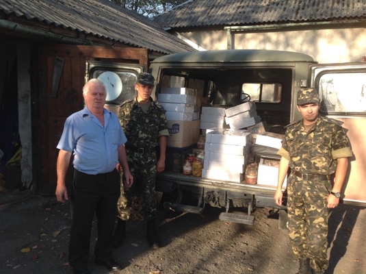 Виноградівські волонтери просять допомоги у забезпеченні військових-розвідників у зоні АТО позашляховиком (ФОТО)