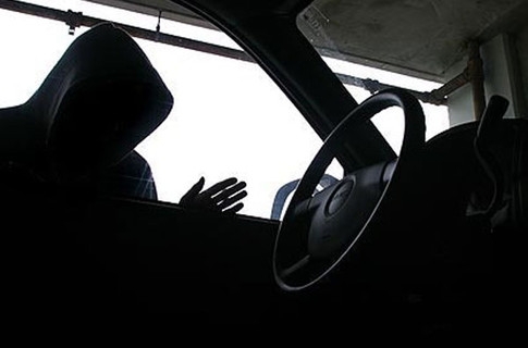 На Свалявщині через викрадене у мукачівця авто введений "Перехват"