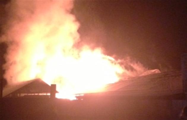 На Воловеччині через пожежу в надвірній споруді згоріли коптильня та продукти власника
