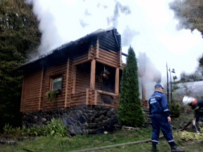 На Ужгородщині у Кам'яниці згоріла лазня на 120 тис грн
