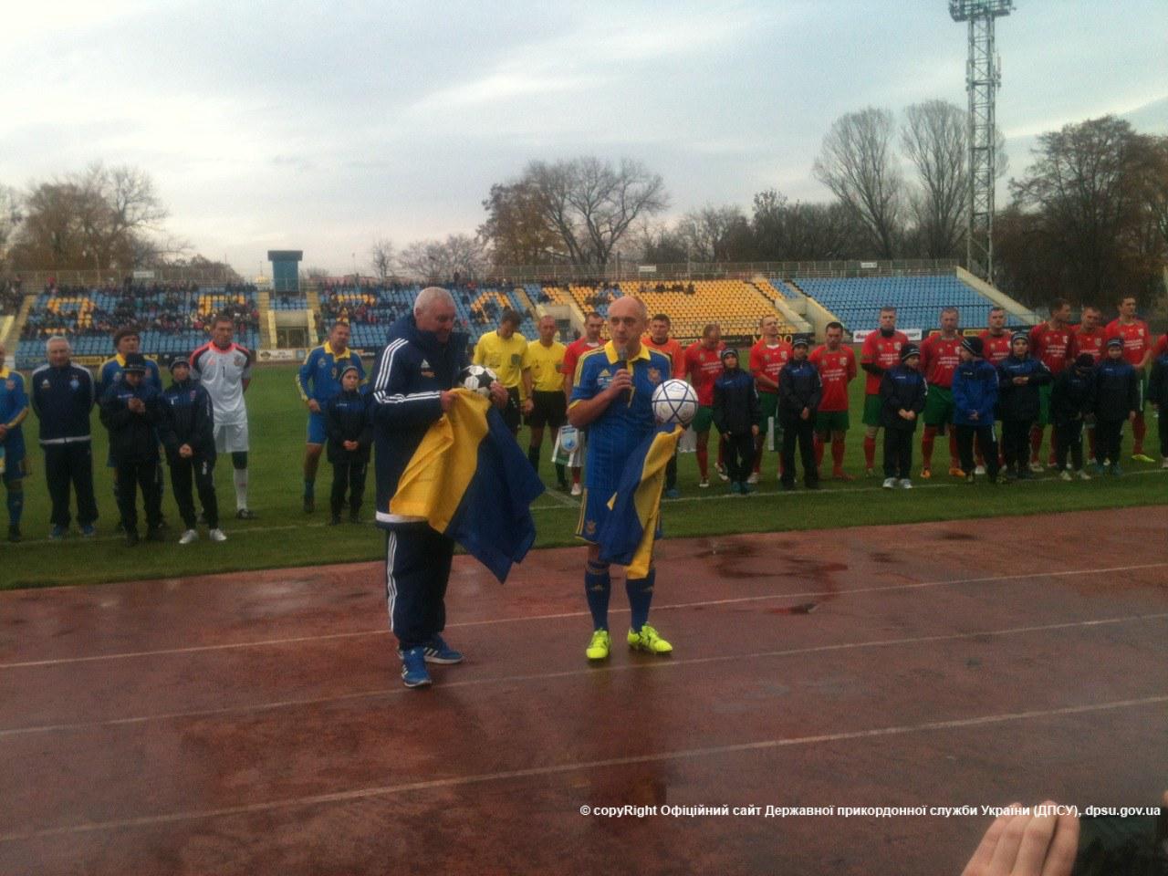 Зірки українського футболу змагалися із прикордонниками Закарпаття