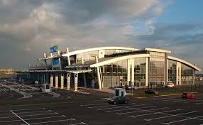 В аеропорту "Київ" через несприятливі погодні умови рейс до Ужгорода затримали на чотири години