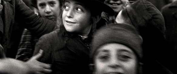 Закарпатські євреї в 30-х роках ХХ століття на фото Романа Вишняка
