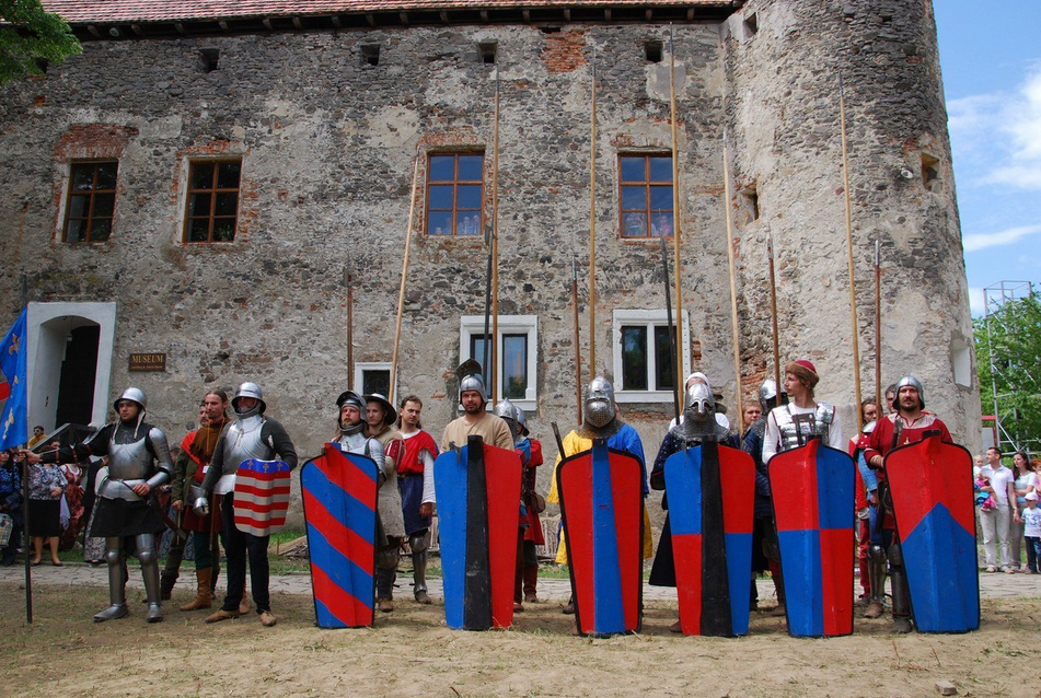 У Чинадіївському замку відбудеться Міжнародний фестиваль середньовічної культури "Срібний Татош"(ФОТО, ВІДЕО)