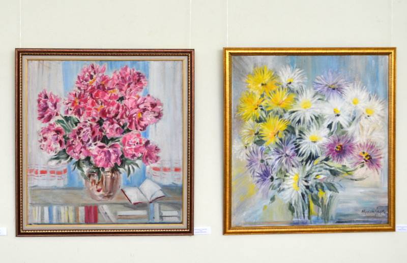 В Ужгороді відкрилася виставка "Мовою квітів" Аврелії Федор, присвячена 100-річчю від дня народження художниці (ФОТО)