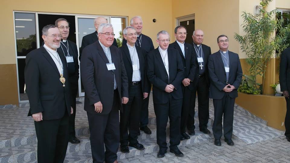 Глава греко-католиків Закарпаття владика Мілан перебуває на семінарі в африканському Мозамбіку (ФОТО)