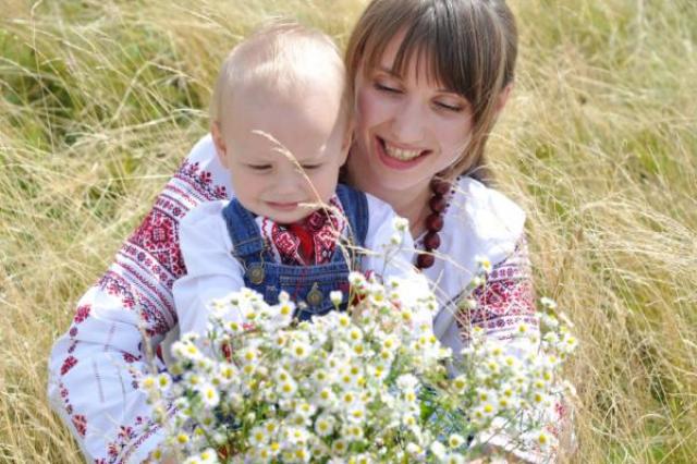 В Ужгороді в неділю вітатимуть матерів