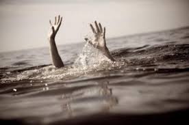 У Берегові в озері шукають тіло 18-річного потопельника