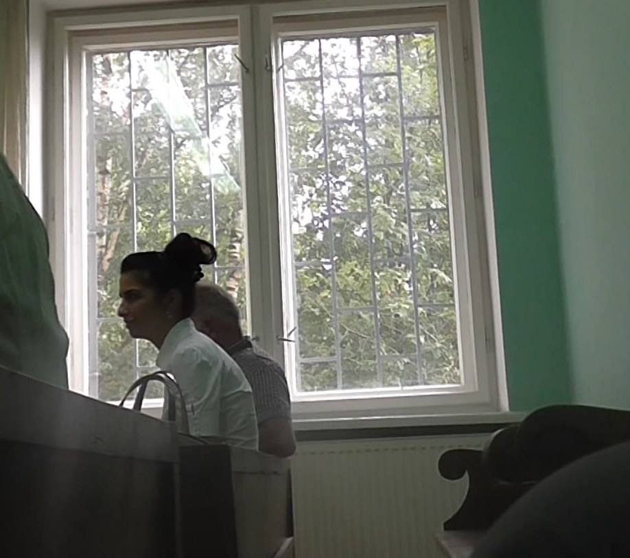 На засіданні по справі лікарки, яка вбила двох учасників Хресної Ходи на Ужгородщині, нарколог знову підтвердив, що вона була п