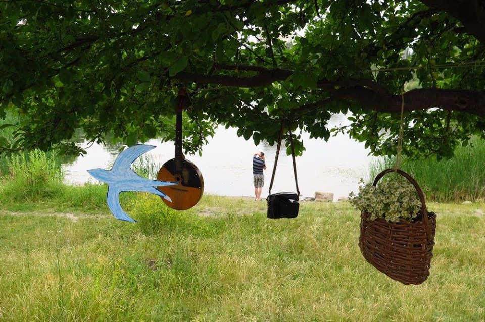 Ужгородці організовують толоку з прибирання парку "Перемога" і берегів озера