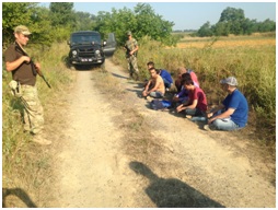 На околиці Вилоку на Виноградівщині за півкілометра від кордону затримали 7 афганців (ФОТО)