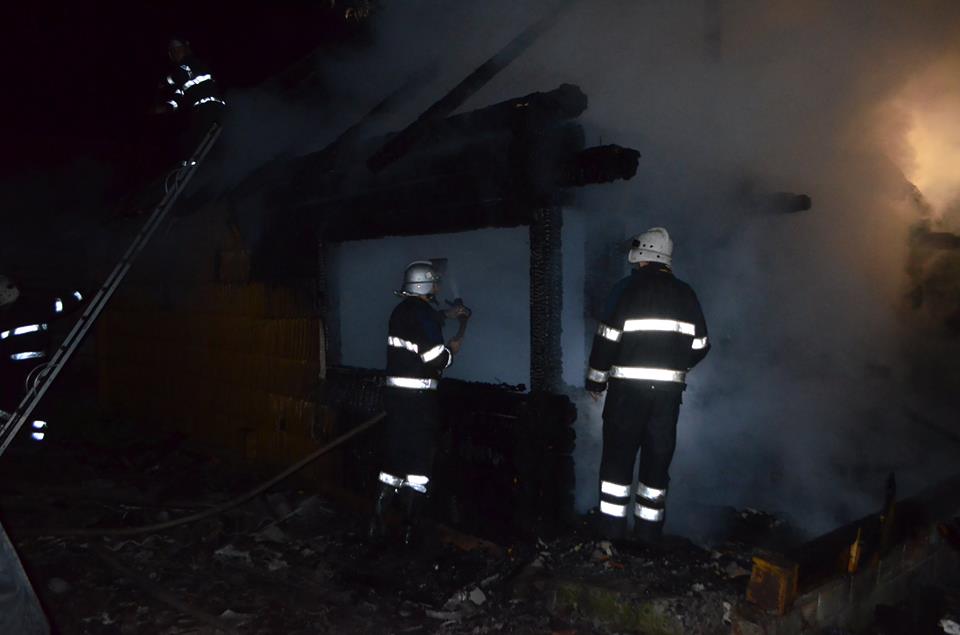На Воловеччині в Латірці під час пожежі загинув чоловік (ФОТО)