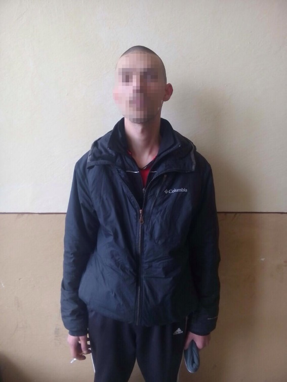 У Мукачеві за крадіжку затримали грабіжника із 6-річним тюремним "стажем"