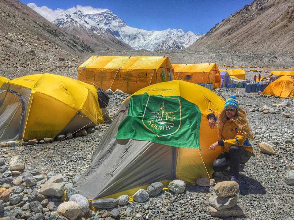 Перед сходженням на Еверест альпіністка із Закарпаття збирається готувати бограч (ФОТО)