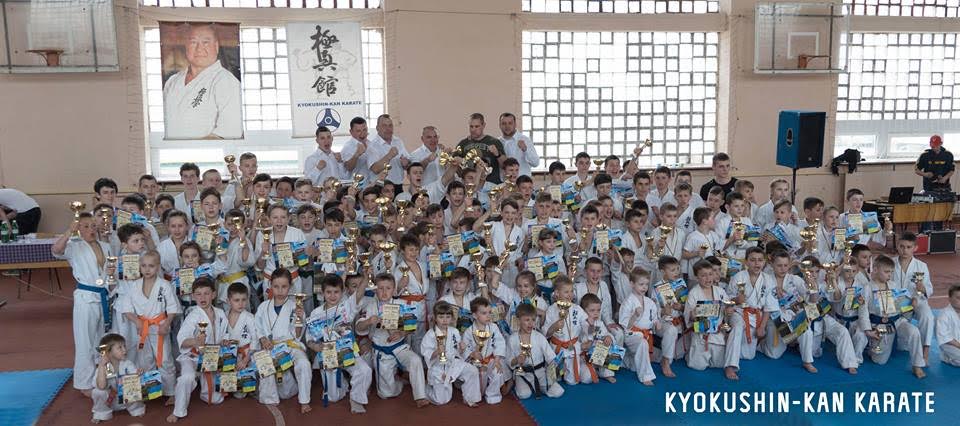 Мукачівська команда перемогла на відкритому Кубку області з кіокушин-кан карате-до (ФОТО)