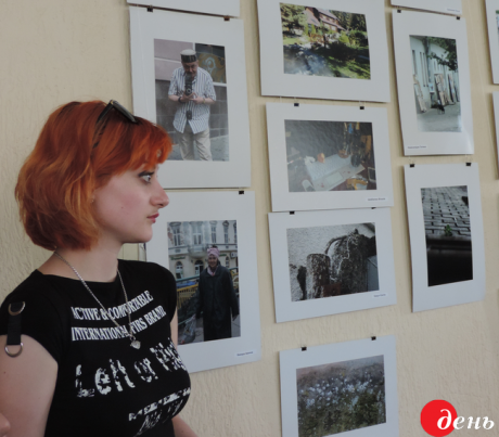 В Ужгороді відкрилася фотовиставка про стереотипи (ФОТО)