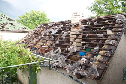 Пошкоджені градом об’єкти соціальної сфери Виноградівщини відновлять інші райони Закарпаття