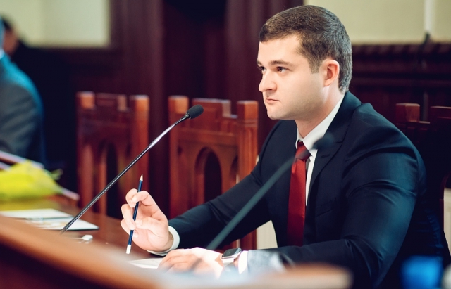 Влада Мукачева подала до столичного суду позов з вимогою компенсації витрат за фінансування ПТУ