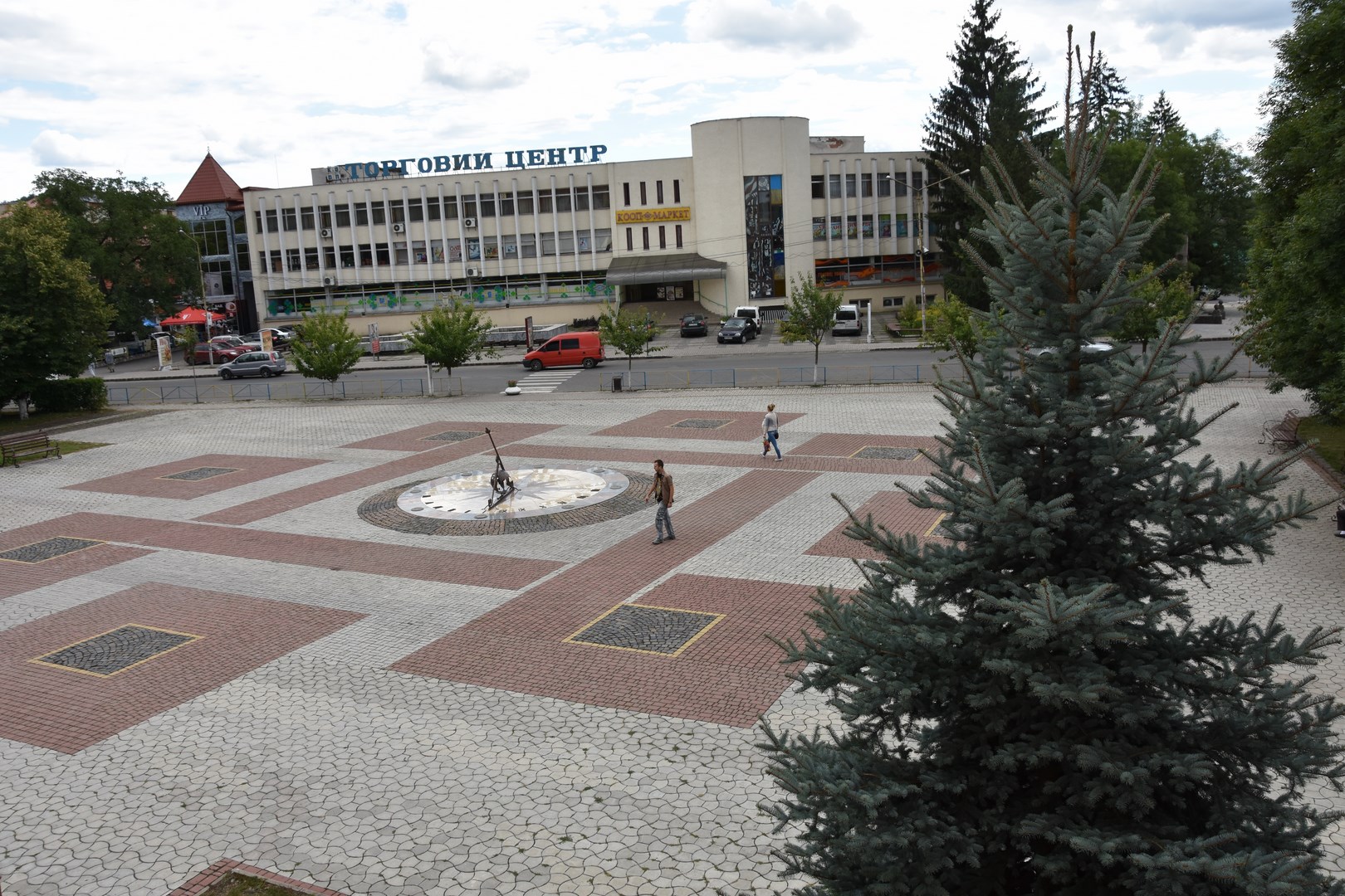 На центральній площі Іршави з'явився вільний доступ до інтернету 