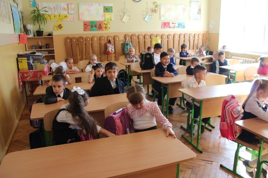 У Мукачеві від сьогодні запрацювали 4 нових НВК та спеціалізована школа (ФОТО)