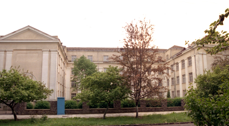 В ужгородській школі №5 коштом громадського бюджету встановили вентиляційні прилади (ВІДЕО)