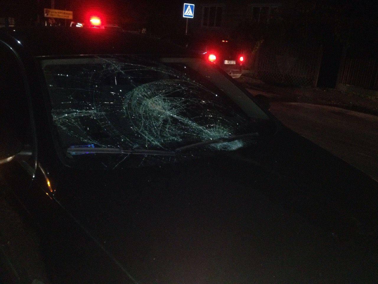 У Мукачеві Volkswagen на "зебрі" збив жінку (ФОТО)