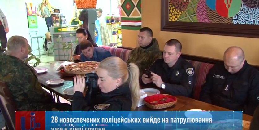 28 нових патрульних стануть до роботи в Ужгороді в грудні, ще 27 – у січні наступного року (ВІДЕО)