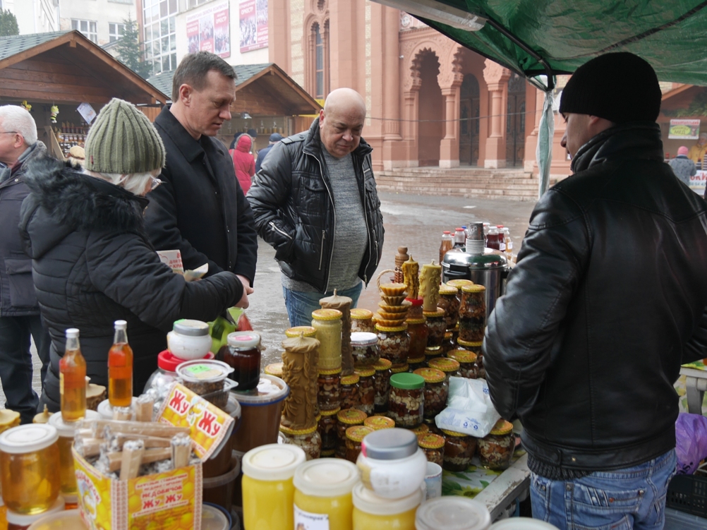 В Ужгороді офіційно відкрили фестиваль "Медовуха Фест" (ФОТО)