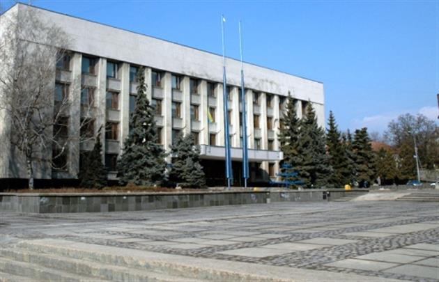 Прокуратура через суд повертає земельні ділянки, незаконно надані  Ужгородською міською радою