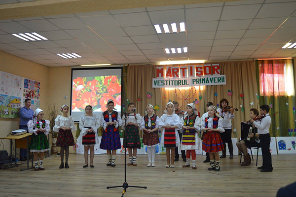 У Солотвині румуни відзначили свято зустрічі весни Мерцішор (ФОТО)