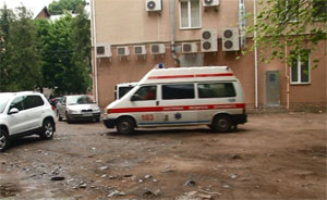 В Ужгороді чоловік пострілами з "травмата" вгамовував 4-х нападників (ФОТО)