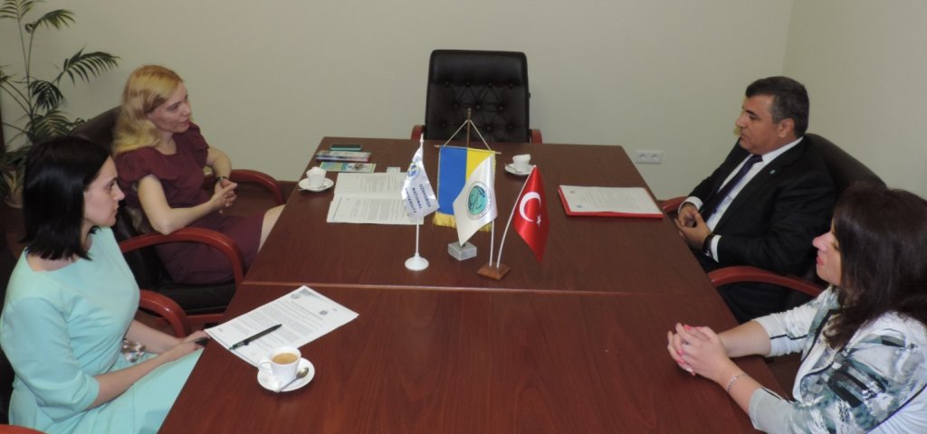 УжНУ став першим партнером турецького університету у місті Кіліс серед українських вишів (ФОТО)