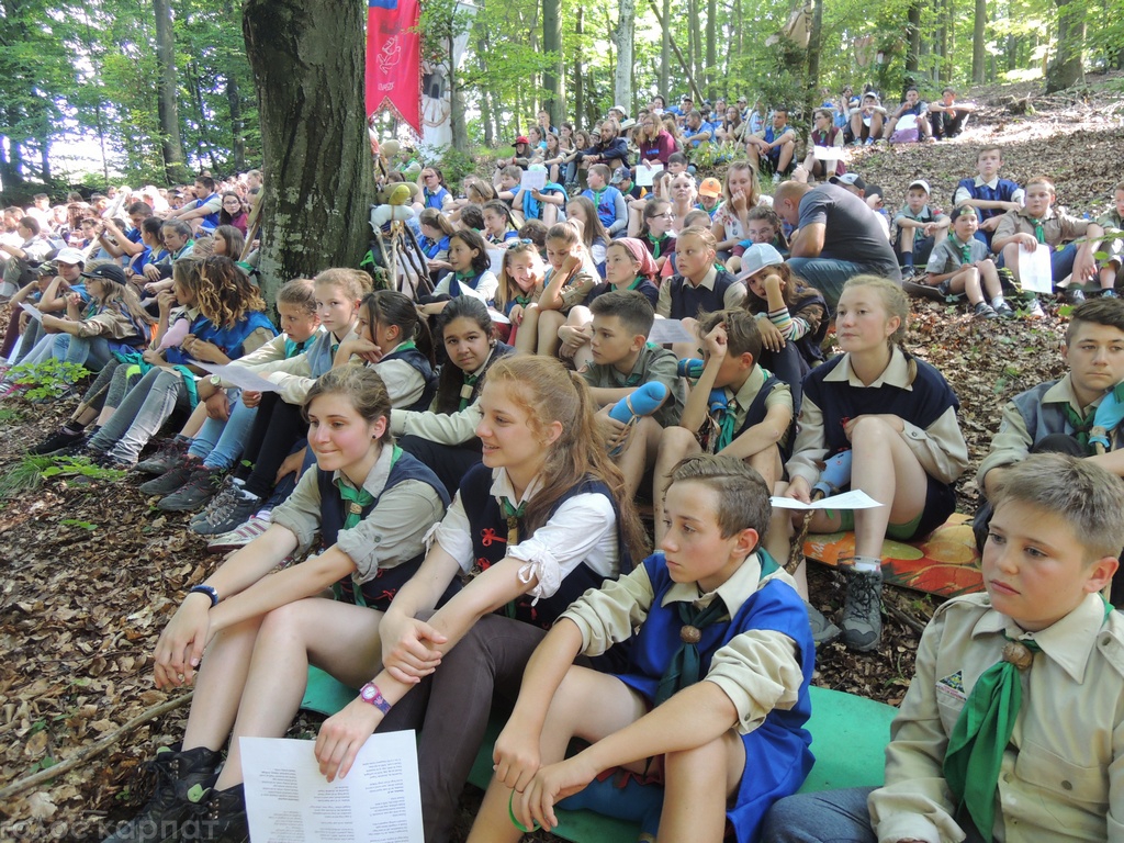 На Закарпатті проходить ювілейний табір угорських скаутів області (ФОТО)