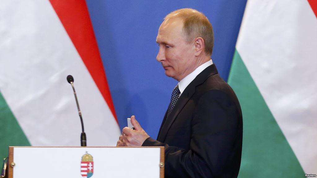 В угорському Дебреценському університеті хочуть удостоїти Путіна звання почесного доктора