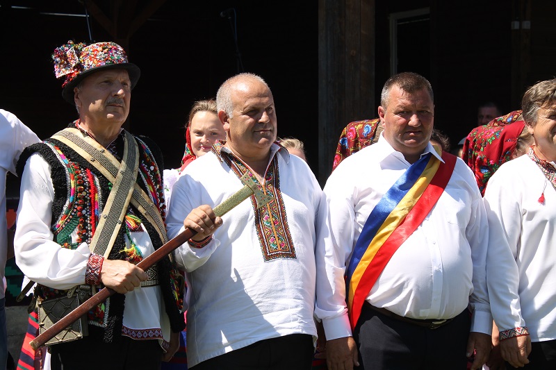 У Румунії відбувся Перший Міжнародний гуцульський фестиваль (ФОТО)