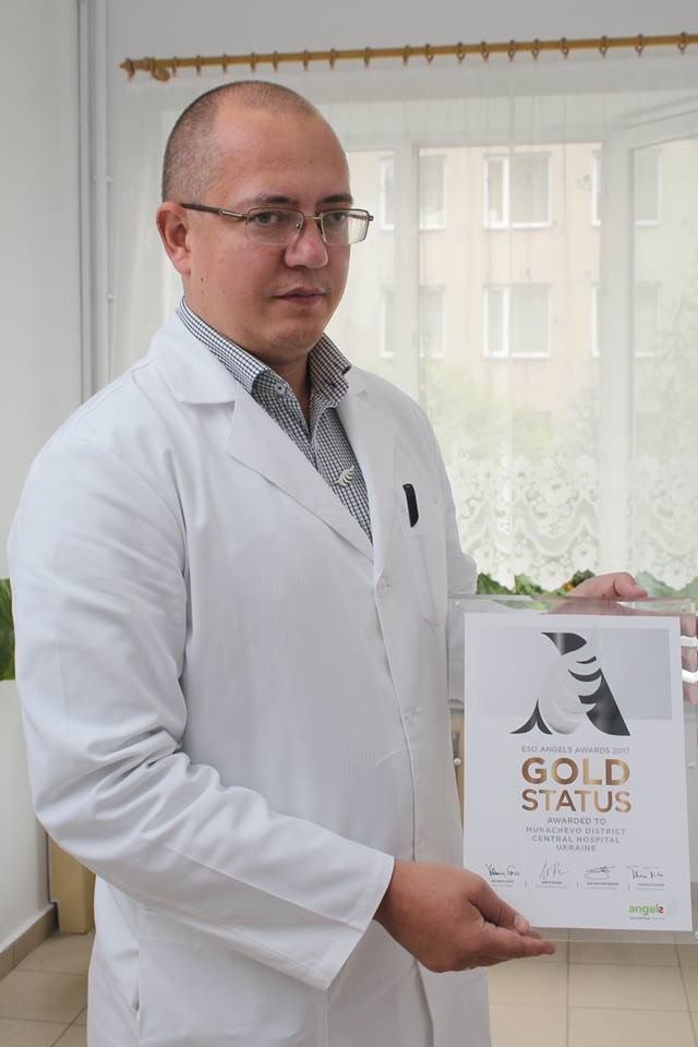 Мукачівська лікарня отримала престижну нагороду Європейської інсультної організації (ФОТО)