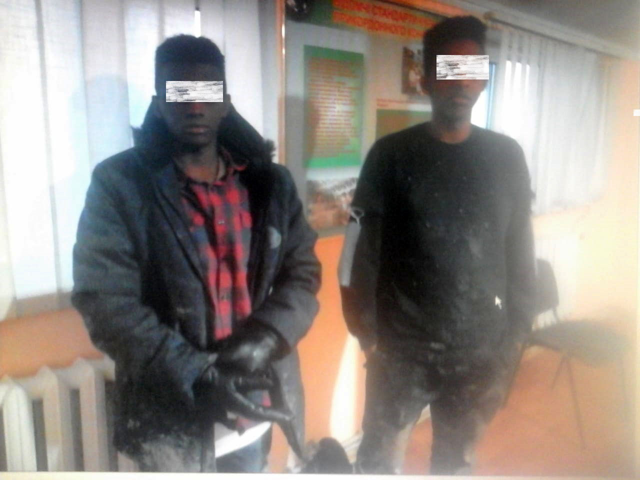 Двох сомалійців з пострілами затримали на Закарпатті на кордоні з Угорщиною (ФОТО)

