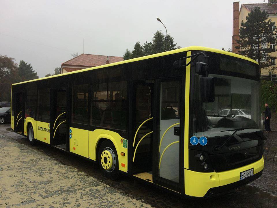 В Ужгороді закупили 10 нових сучасних автобусів, що мають з'явитися на вулицях міста вже цьогоріч у серпні (ФОТО)