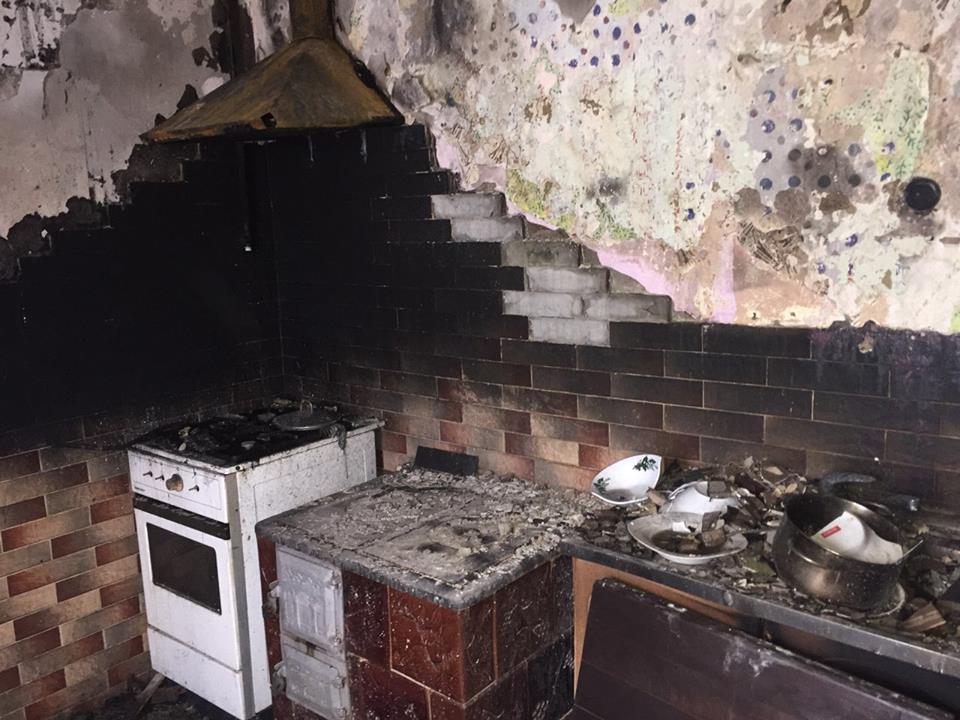 На Іршавщині пожежа, що виникла у ванній кімнаті, могла знищити цілий будинок (ФОТО)