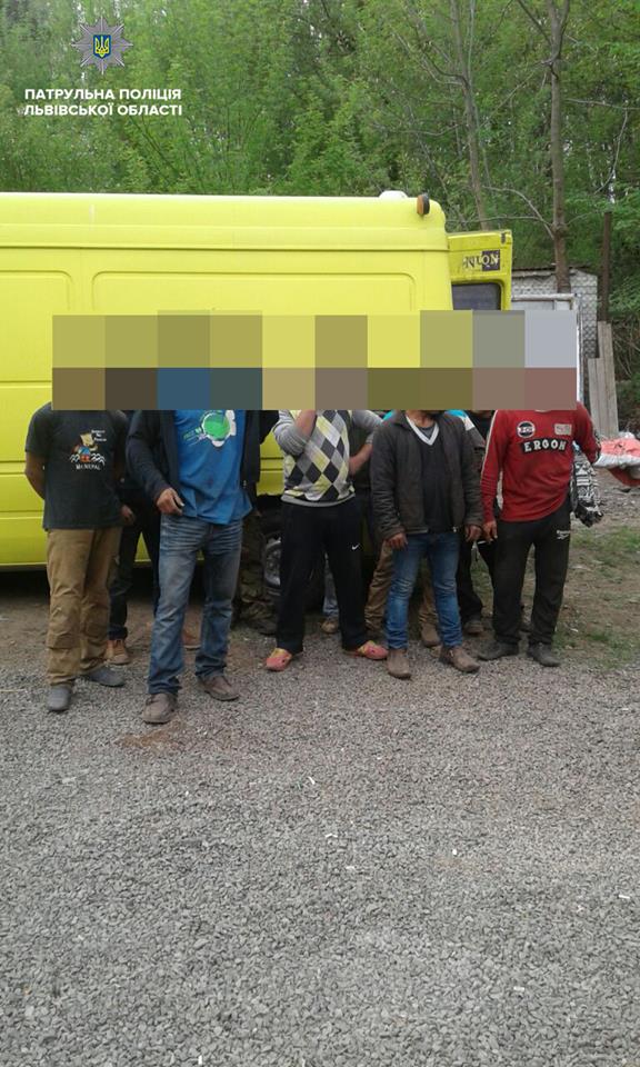 У Львові затримали три групи циганів-"гастролерів" із Закарпаття (ФОТО)
