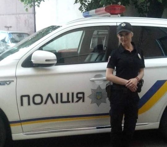 У Берегові за дивних обставин загинула 26-річна поліцейська, донька танкіста батальйону "Донбас" – соцмережі (ФОТО)