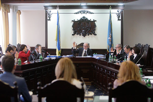 ВККС рекомендувала суддю Закарпатського окружного адміністративного суду на безстрокове зайняття посади