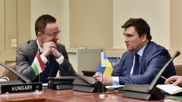 Міністри закордонних справ України та Угорщини проведуть консультації з угорською громадою Закарпаття