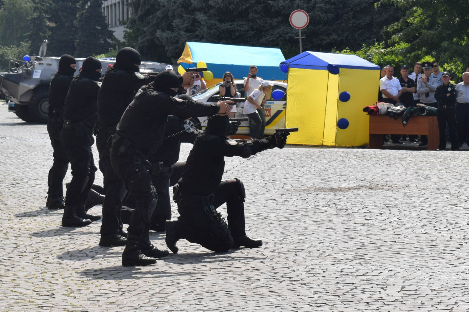  В Ужгороді відбулися урочистості з нагоди 3-ї річниці створення Національної поліції України (ФОТО, ВІДЕО)