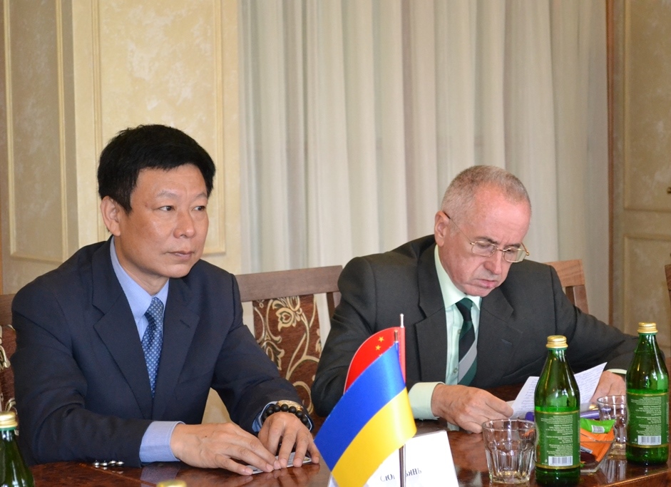 На Закарпаття з метою налагодження співпраці завітала делегація з Китаю (ФОТО)