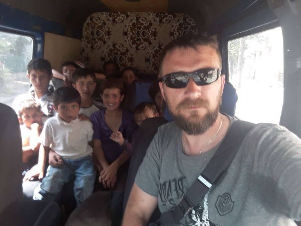 Після погрому табору на Тернопільщині сім'ї циган виїхали до родичів у Сваляву