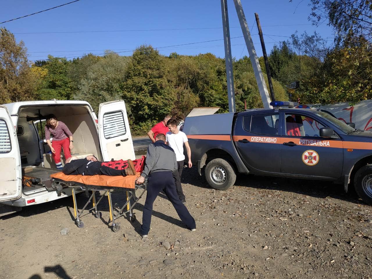 Дві пошуково-рятувальні операції впродовж доби здійснили гірські рятувальники на Закарпатті (ФОТО)