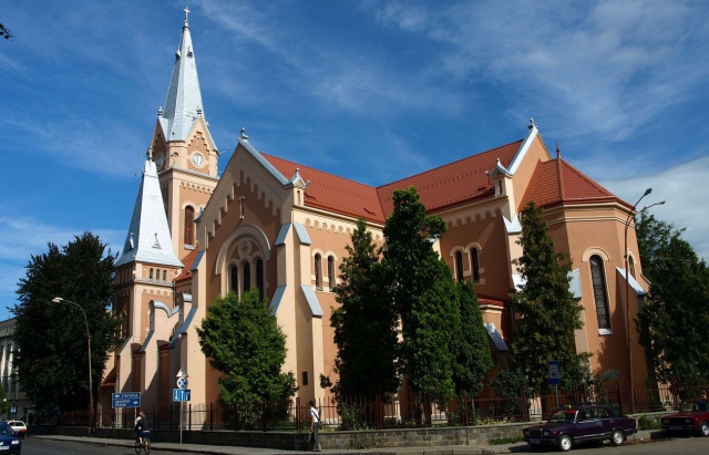 У Мукачеві вперше висвятять єпископа РКЦ
